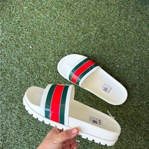 Chic White Slides with Vibrant Stripes